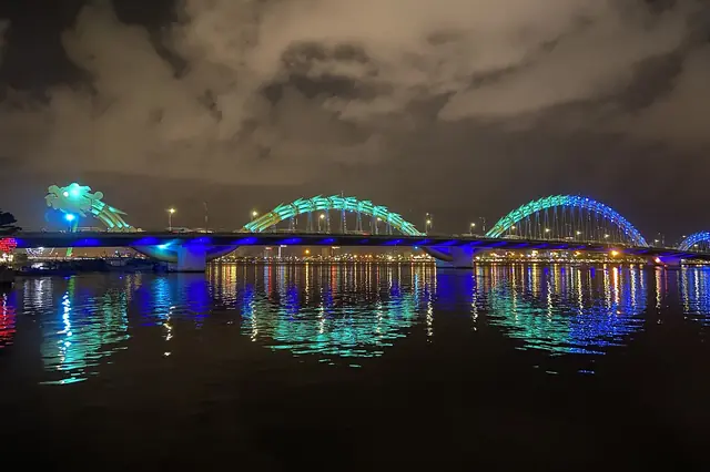 Cầu Rồng